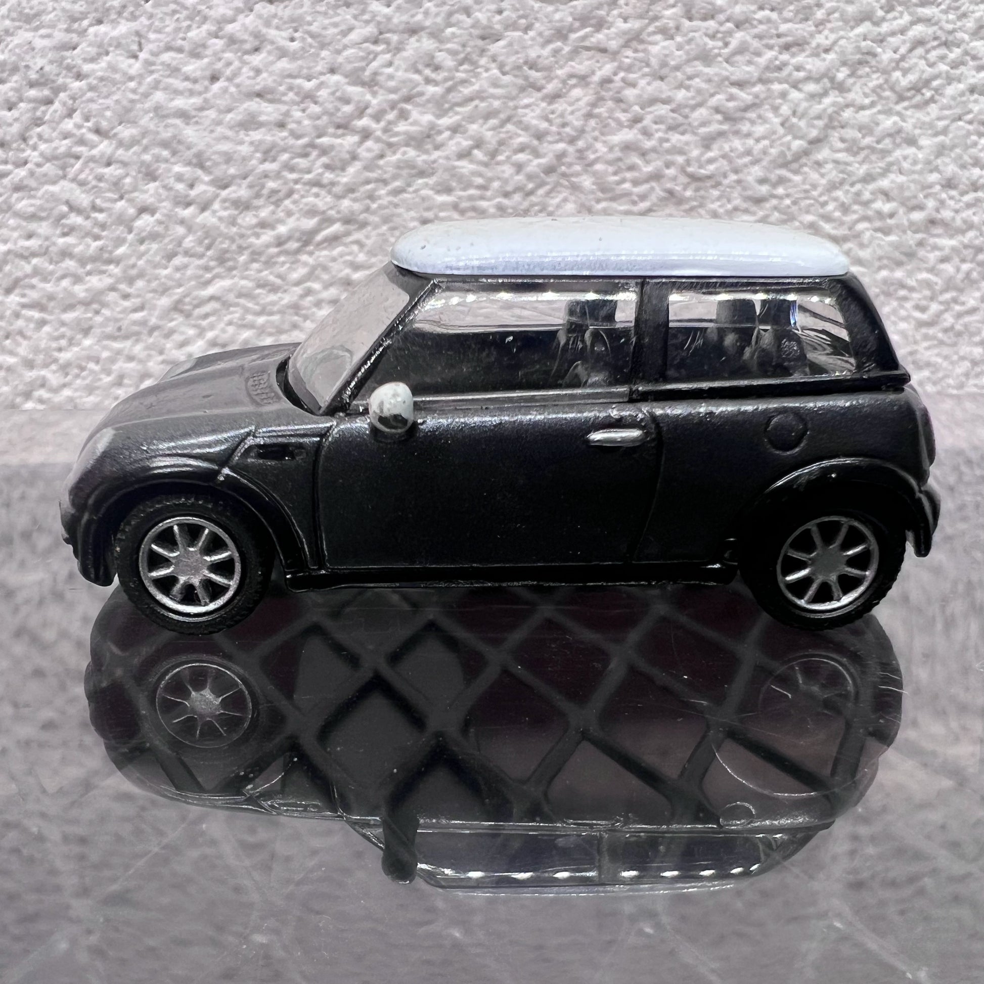 1/72 Scale Mini Cooper Diecast Model Car