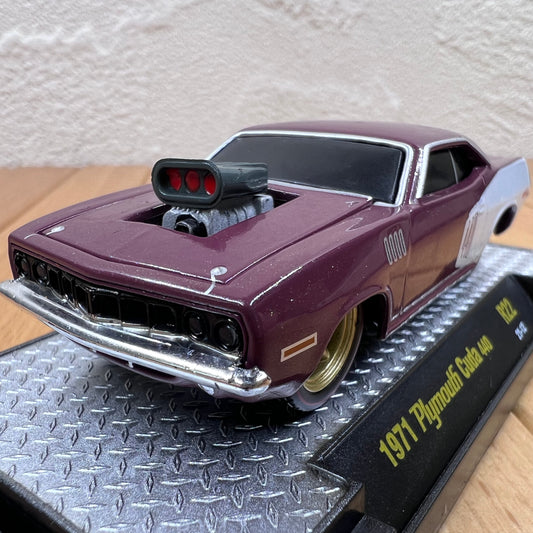 1/64 Scale 1971 Plymouth Cuda 440 Diecast Model Car