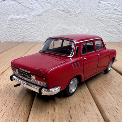 1/43 Scale 1975 Skoda 100 Diecast Model Car