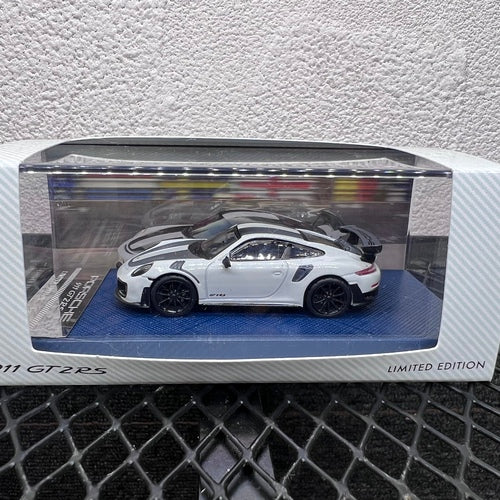 1/64 Scale Porsche 911 GT2 RS Diecast Model Car