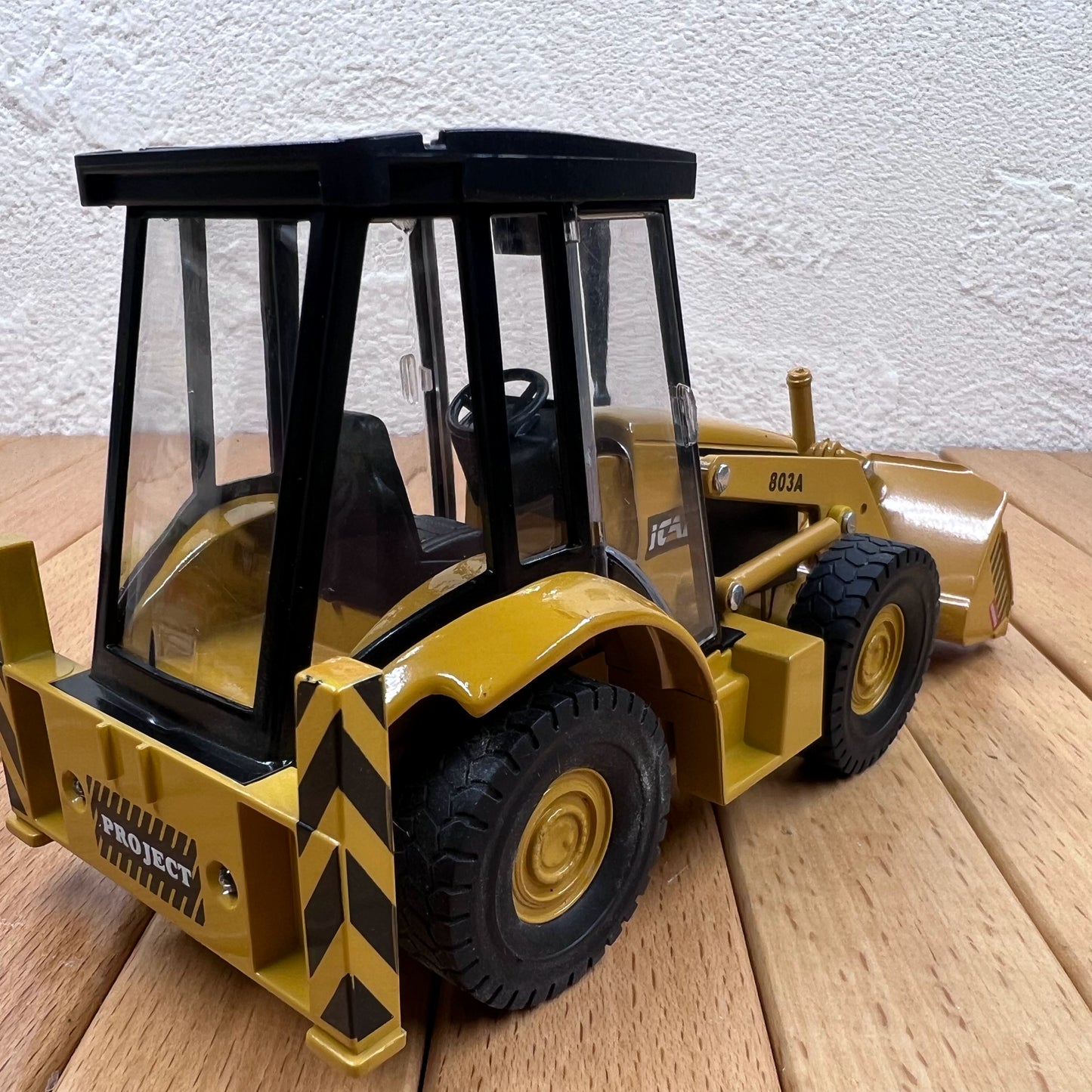 1/48 Scale Bulldozer Diecast Model Tractor