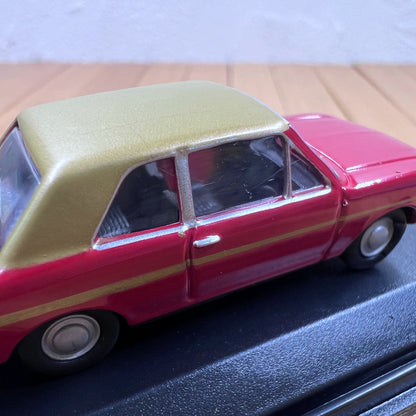 1/76 Scale Ford Cortina Diecast Model Car