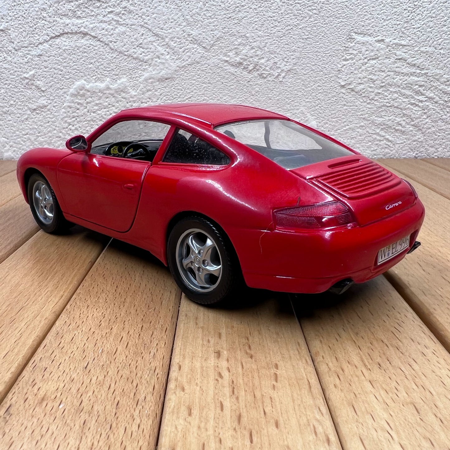 1/24 Scale Porsche 911 (996) Carrera Sports Car Diecast Model