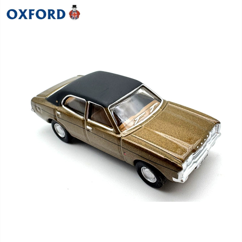 1/76 Scale Ford Cortina Mk3 Diecast Model Car