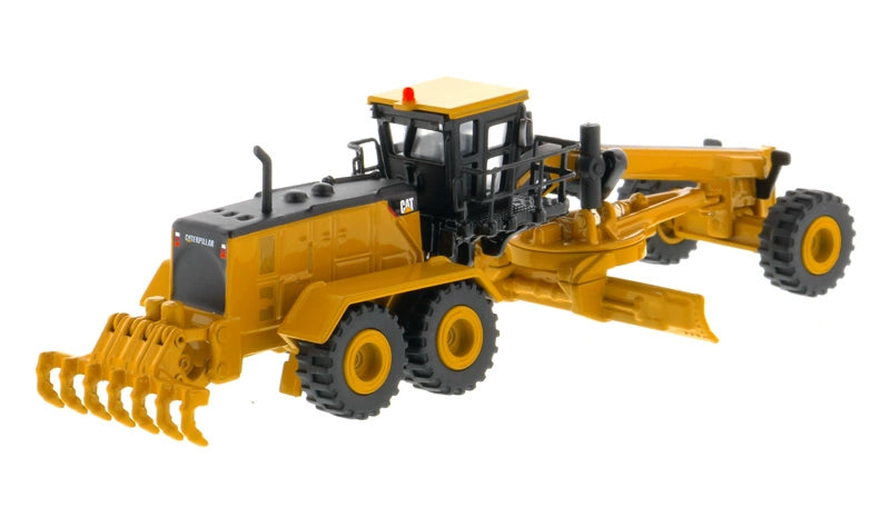 1/125 Scale Caterpillar 24M Motor Grader Diecast Model DM85539