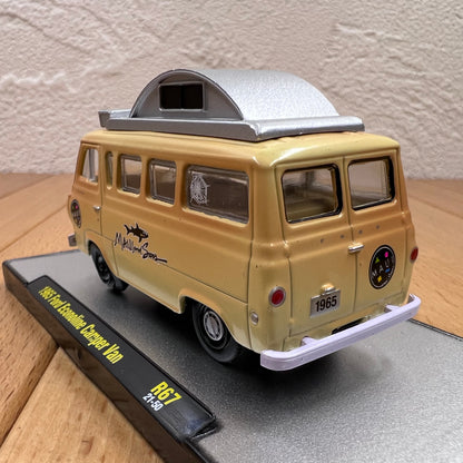 1/64 Scale 1965 Ford Econoline Camper Van Diecast Model