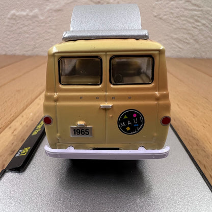 1/64 Scale 1965 Ford Econoline Camper Van Diecast Model