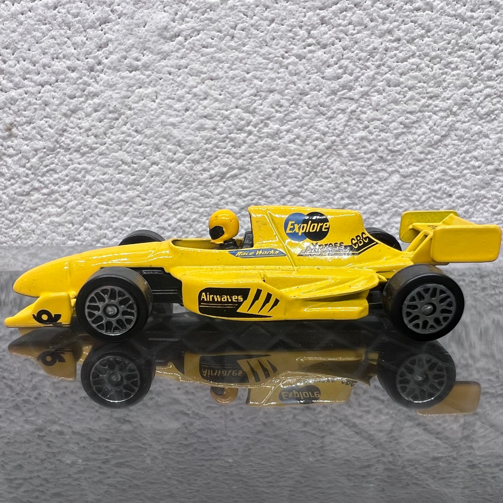 1/72 Scale F1 Race Car Diecast Model