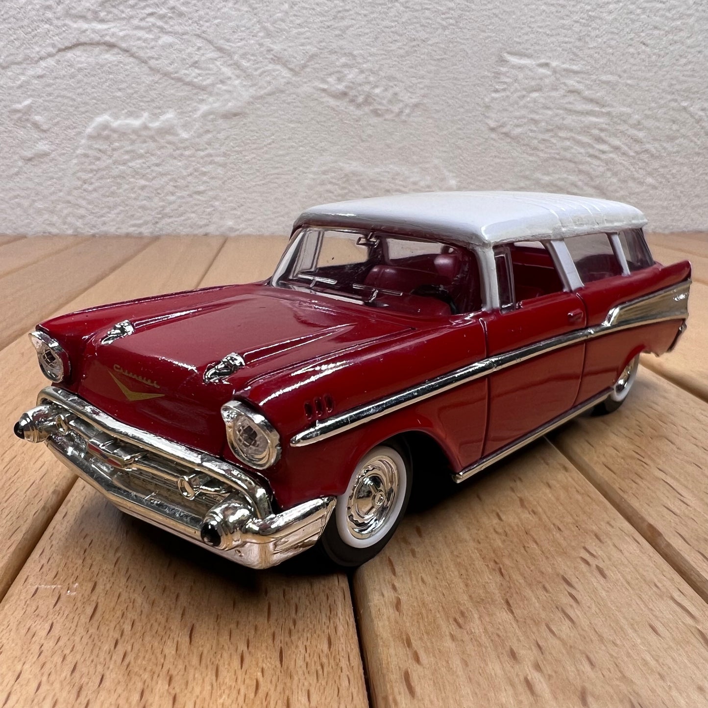 1/43 Scale 1957 Chevrolet Nomad Diecast Model Car