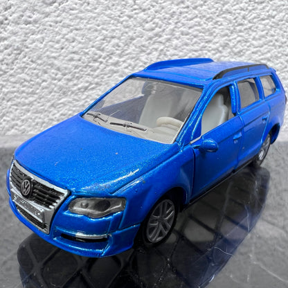 1/64 Scale Volkswagen Passat R36 Wagon Diecast Model Car