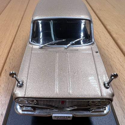 1/43 Scale 1962 Toyopet Crown Sedan Diecast Model Car