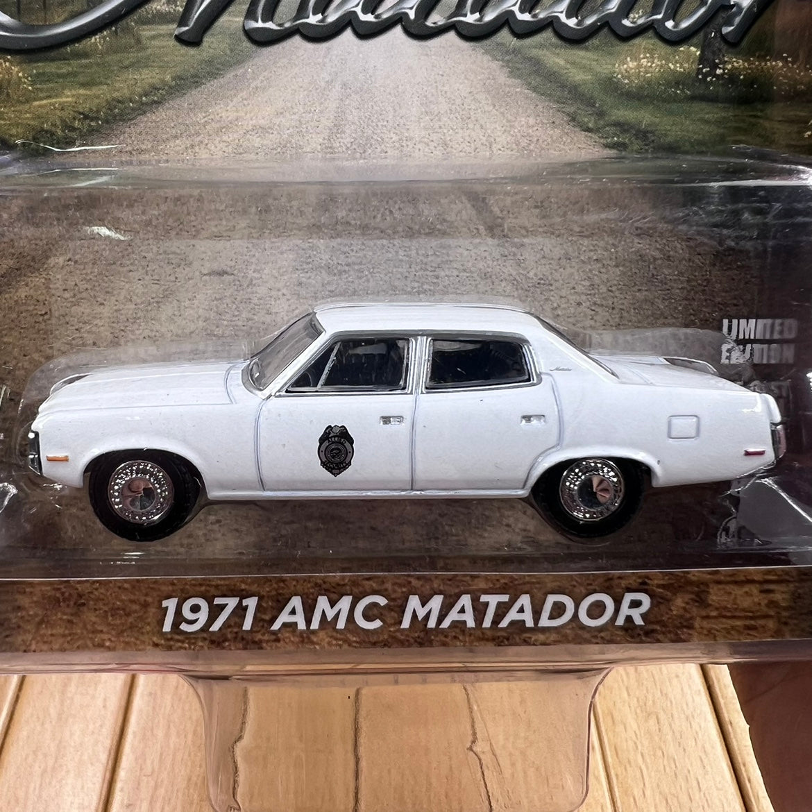 1/64 Scale 1971 AMC Matador Diecast Model Car