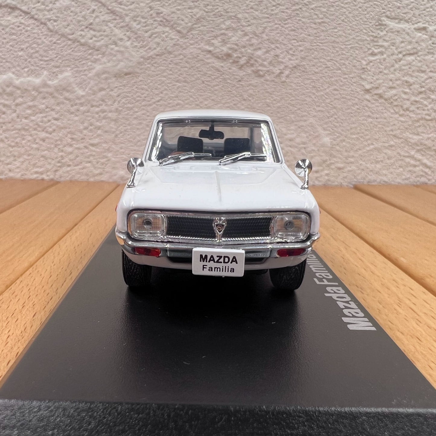 1/43 Scale 1968 Mazda Familia Rotary Coupe Diecast Model Car