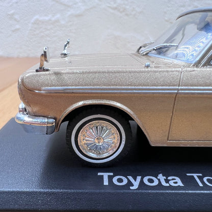 1/43 Scale 1962 Toyopet Crown Sedan Diecast Model Car