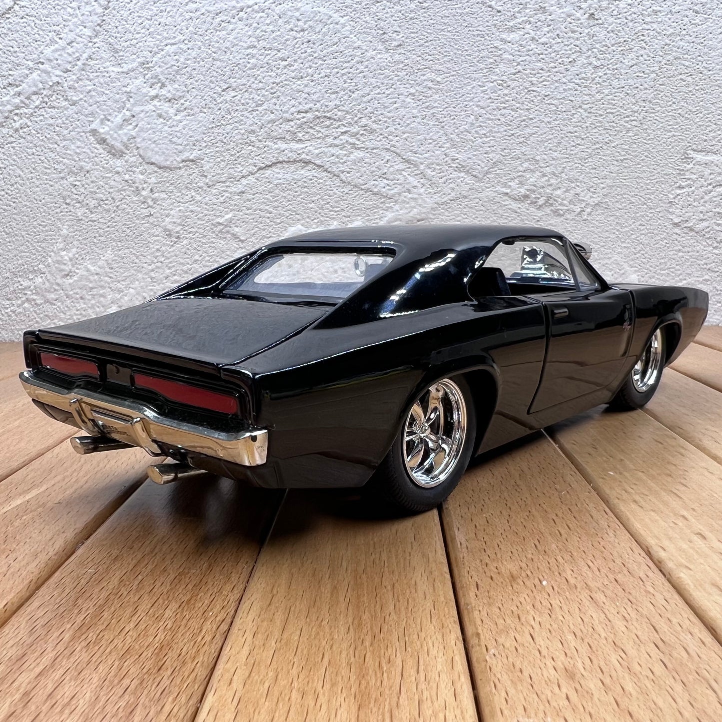 1/24 Scale 1970 Dodge Charger Diecast Model Car