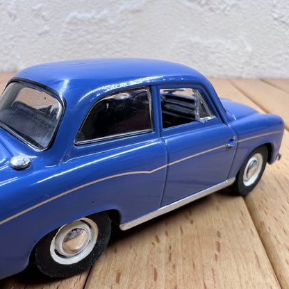 1/43 Scale FSO Syrena 104 Diecast Model Car