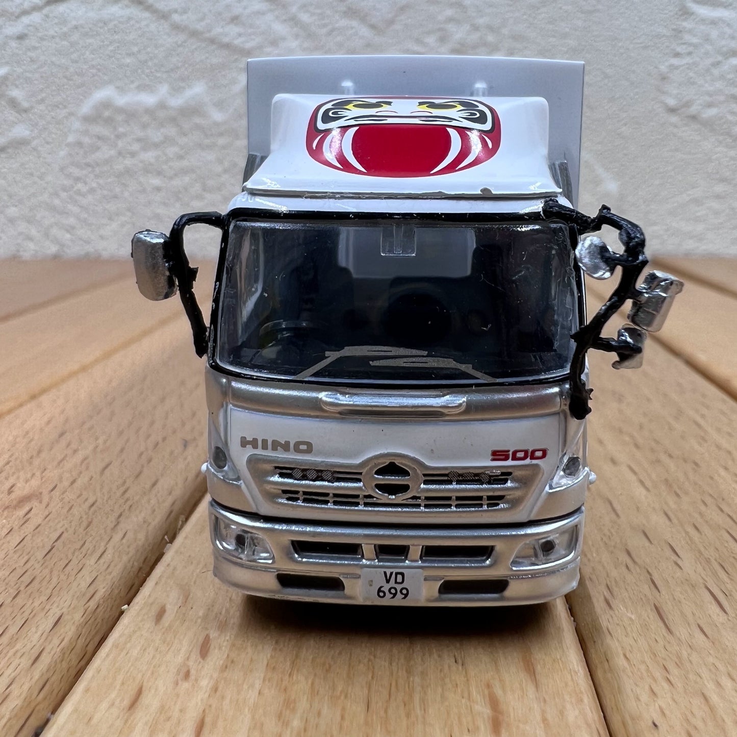 1/76 Scale Hino 500 Heavy Duty Commercial Truck Diecast Model