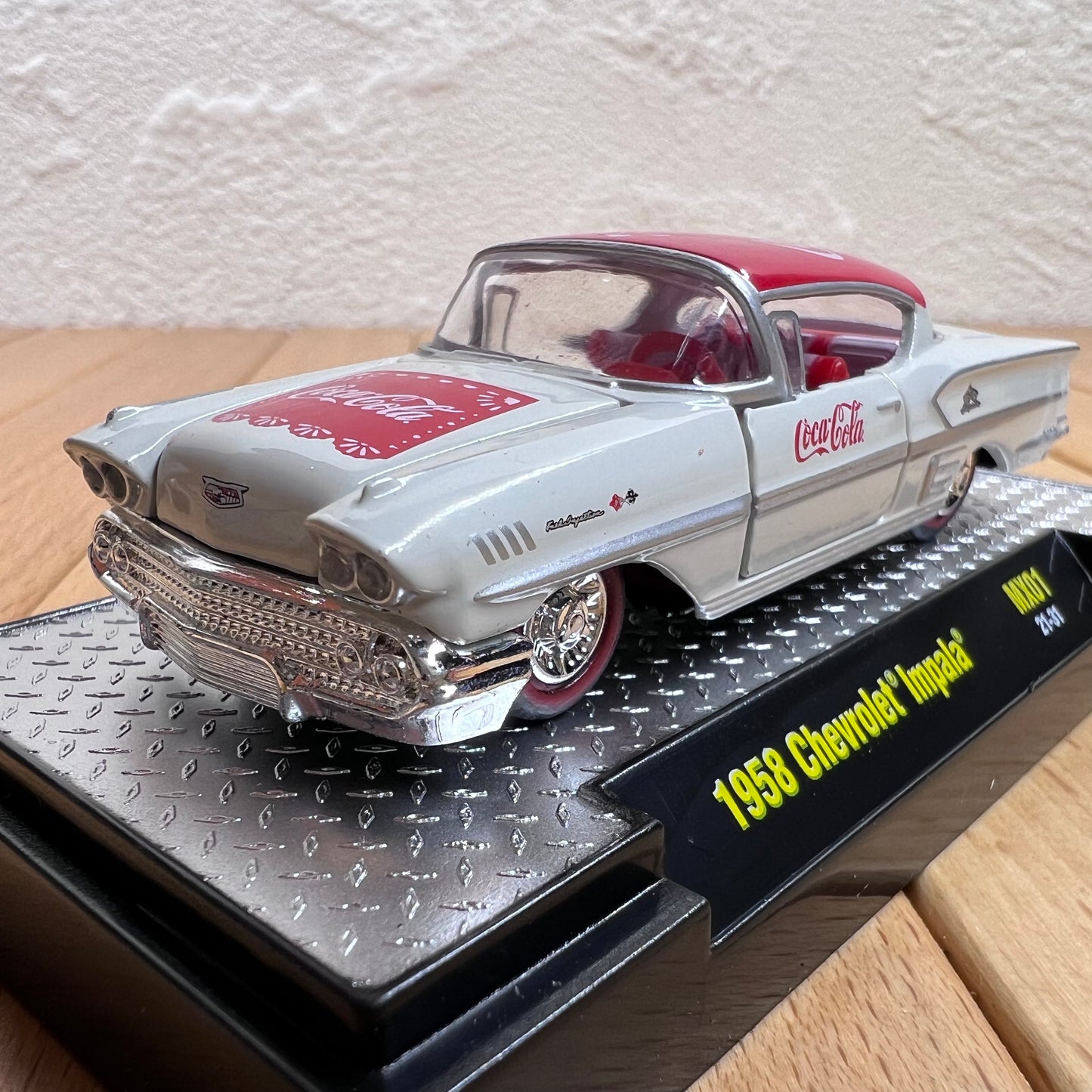 1/64 Scale 1958 Chevrolet Impala Diecast Model Car