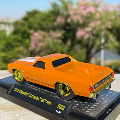 1/64 Scale 1970 Chevrolet El Camino Coupe Utility Diecast Model Car