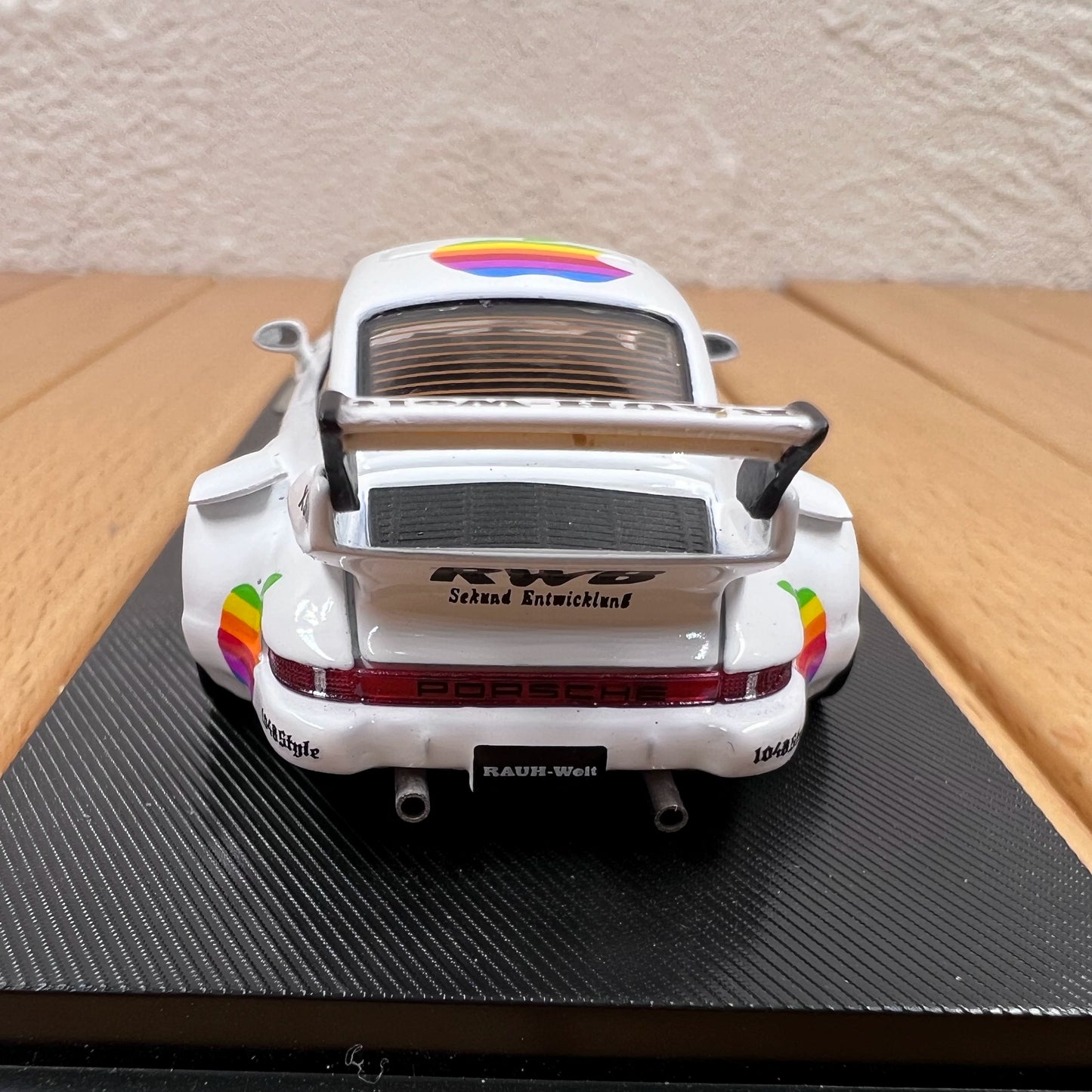 1/64 Scale RAUH-Welt BEGRIFF Porsche 930 Diecast Model Car