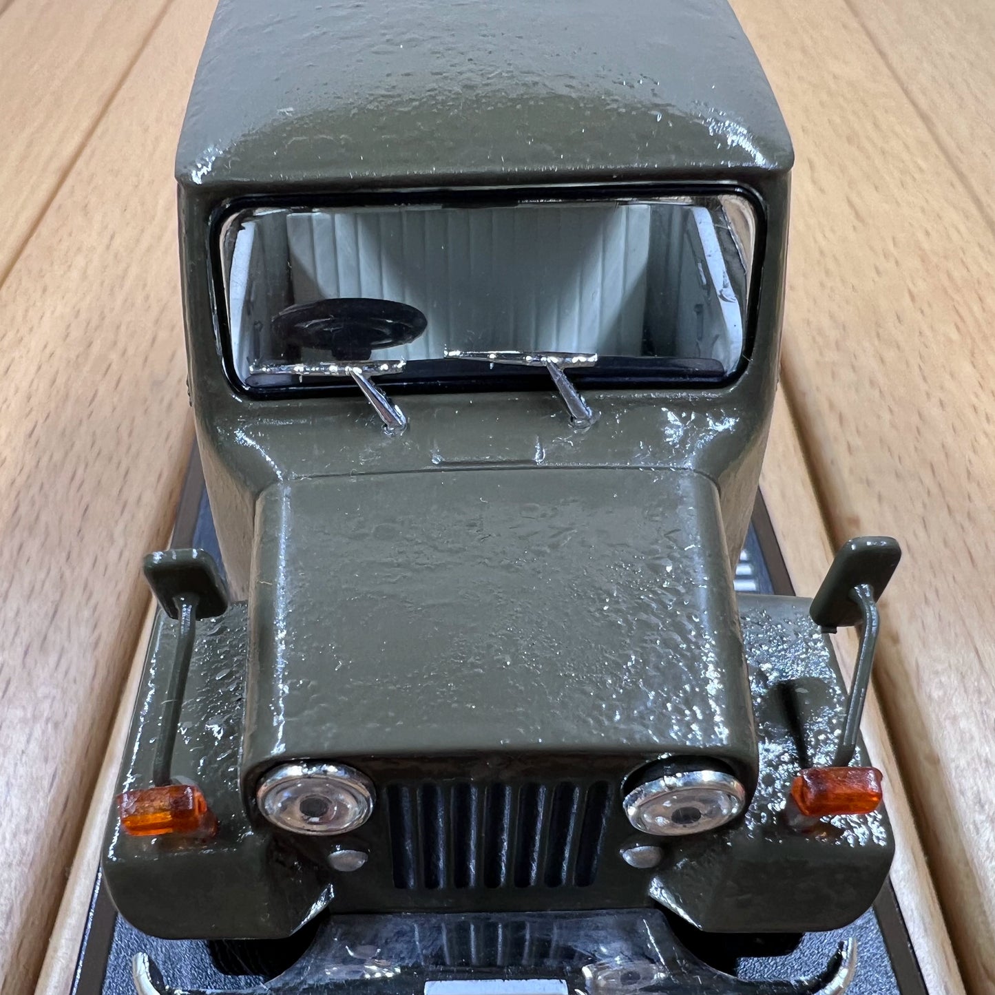 1/43 Scale 1961 Mitsubishi Jeep J30 Diecast Model Car