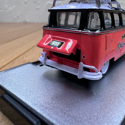 1/64 Scale 1959 Volkswagen Type 2 T1 Deluxe Microbus Diecast Model