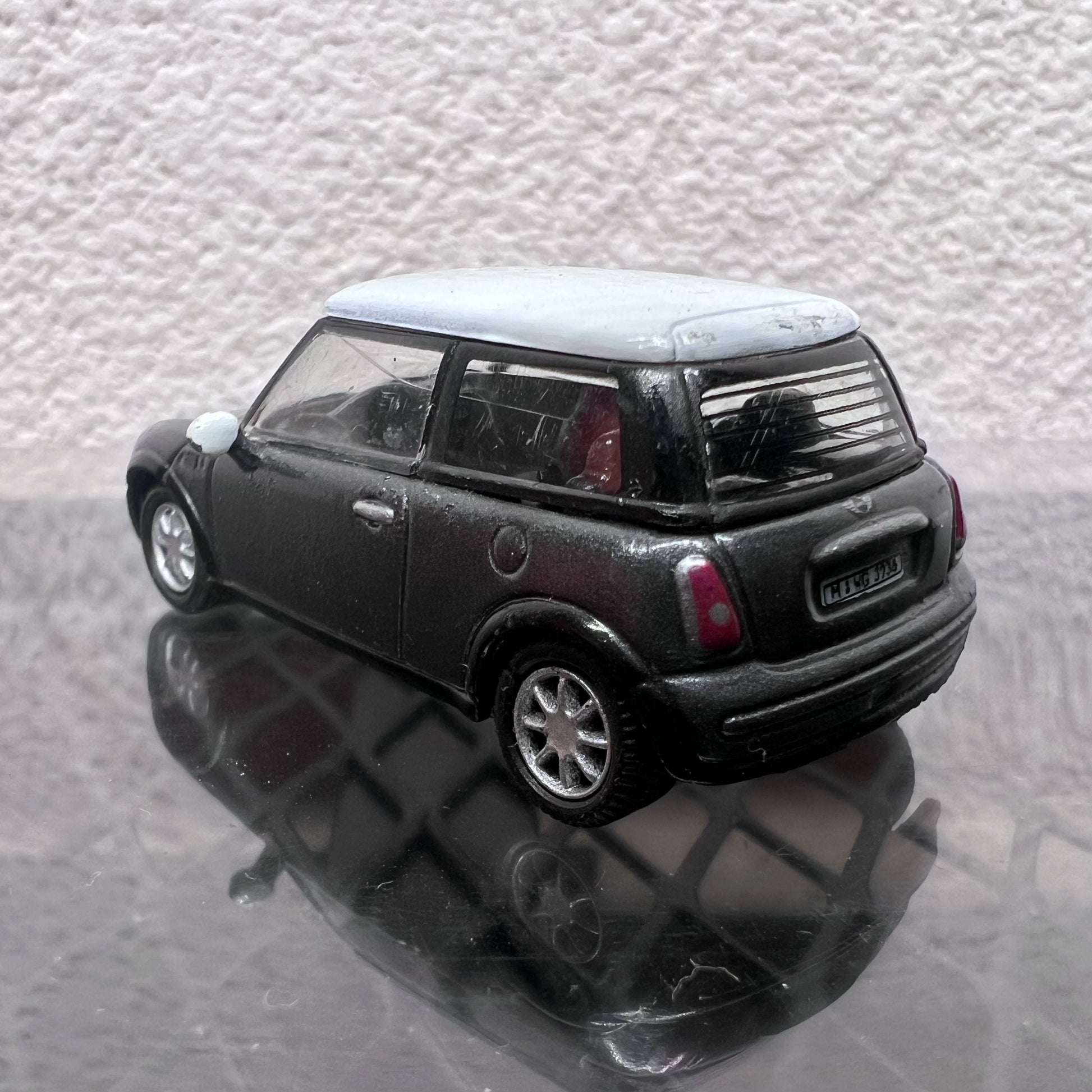 1/72 Scale Mini Cooper Diecast Model Car