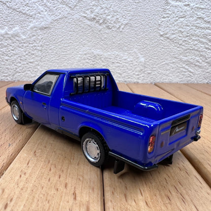 1/43 Scale Moskvitch 2335 Pickup Truck Diecast Model