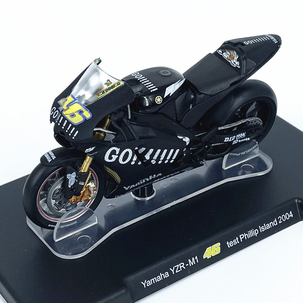 Yamaha YZR-M1 46 World Champion 2004 1/18 Scale Diecast Metal Motorcycle Collectible Model