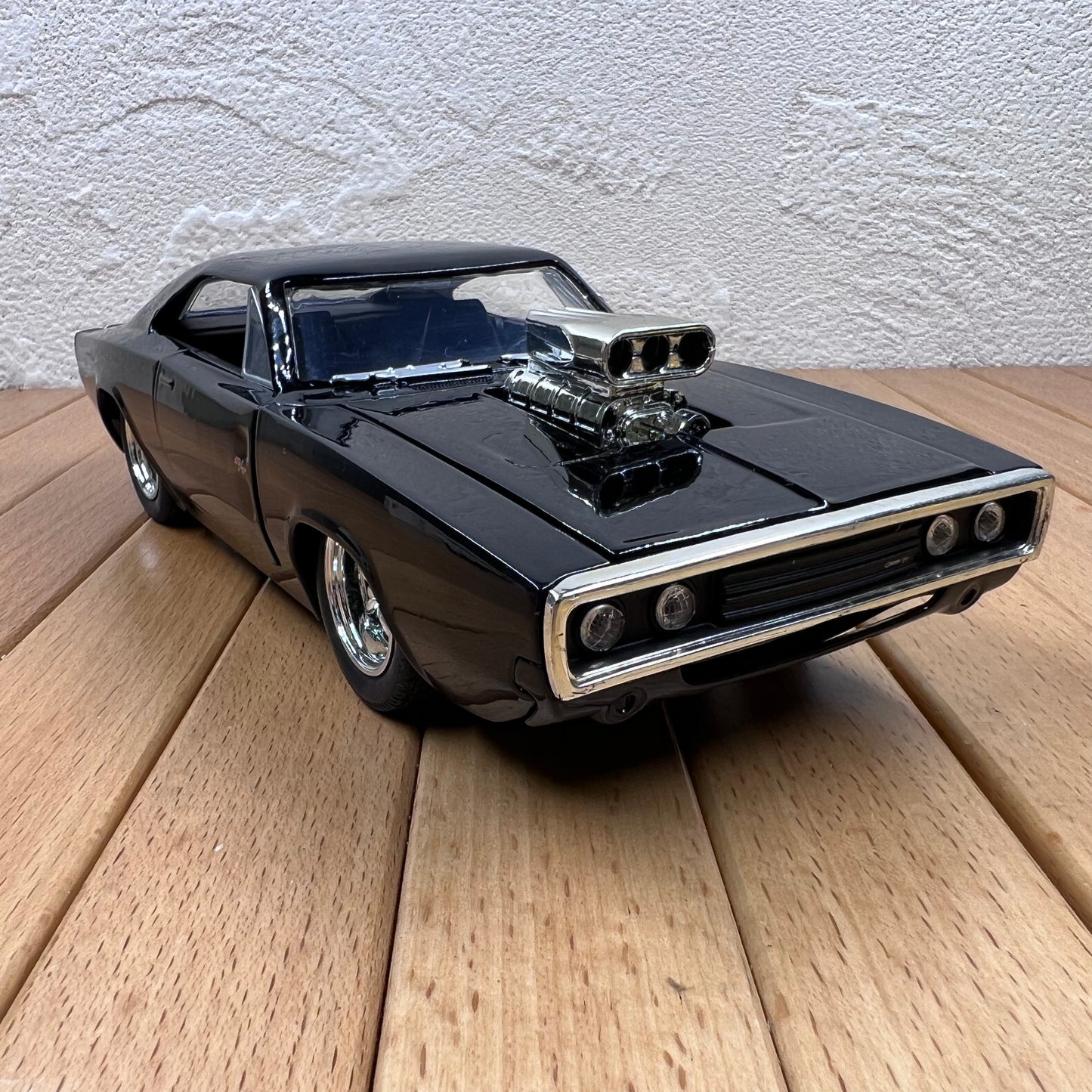 1/24 Scale 1970 Dodge Charger Diecast Model Car