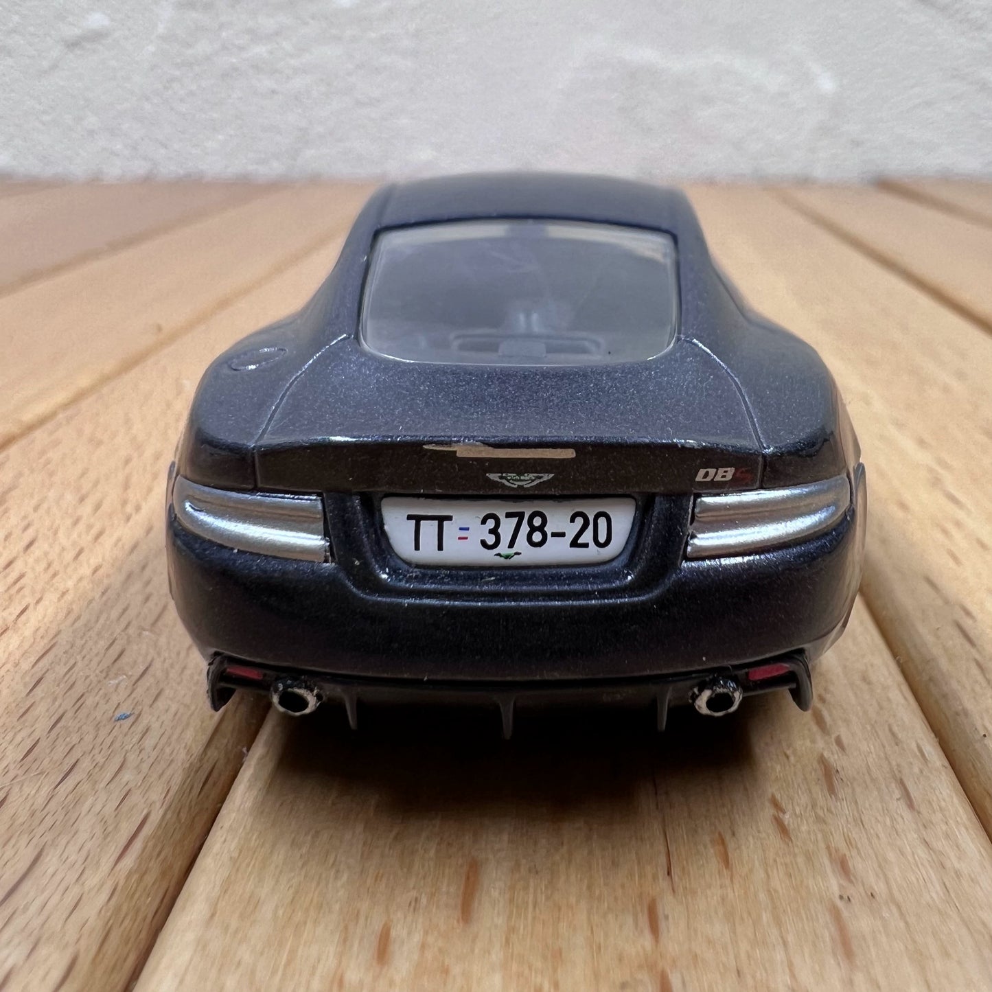 1/50 Scale Aston Martin DBS Diecast Model Car