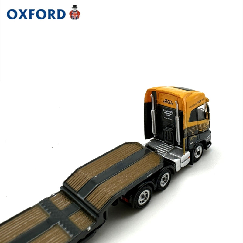 1/148 Scale Volvo FH4 Semi Low Loader Orange Diecast Model