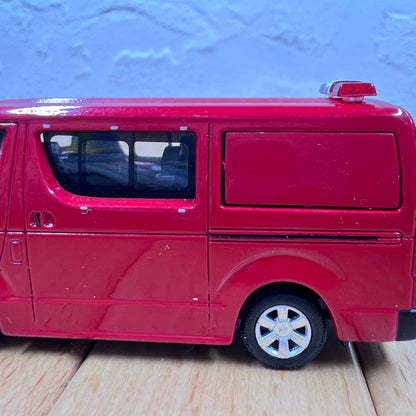 1/64 Scale Toyota HiAce Van Diecast Model Car