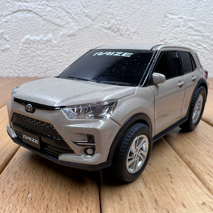 1/32 Scale Toyota Raize SUV Diecast Model Car