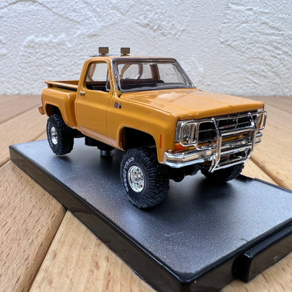 1/64 Scale 1976 GMC High Sierra 15 Pickup Truck Diecast Model