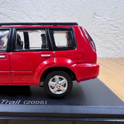 1/43 Scale 2005 Nissan X-Trail SUV Diecast Model Car