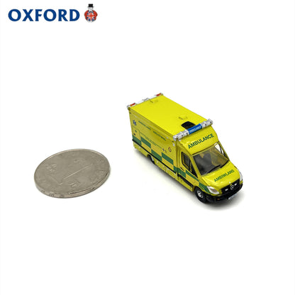 1/148 Scale Mercedes Ambulance Diecast Model Car