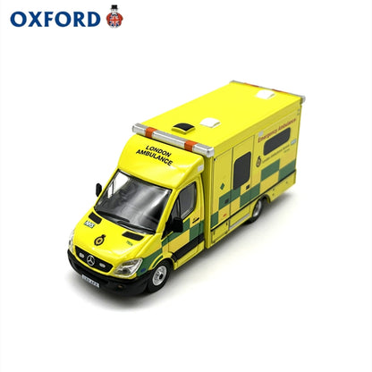 1/76 Scale Mercedes Ambulance London Diecast Model