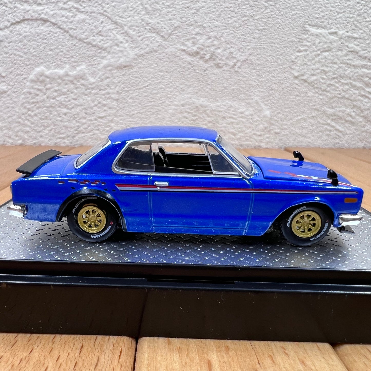 1/64 Scale 1971 Nissan Skyline GT-R Diecast Model Car