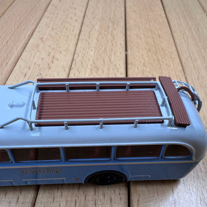 1/87 Scale Vintage Austria Bus Diecast Model