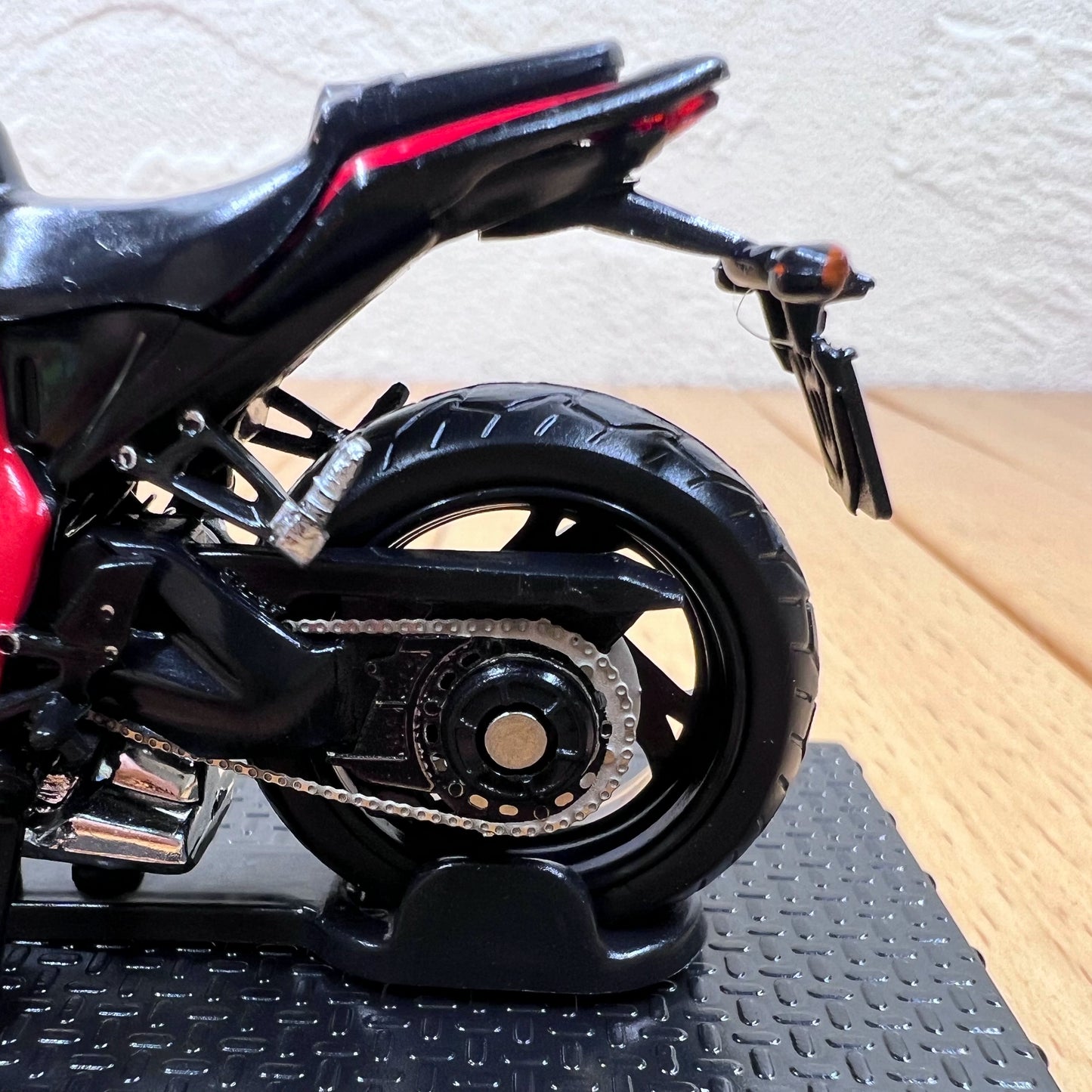 1/24 Scale 2010 Honda CB1000R Motorcycle Diecast Model