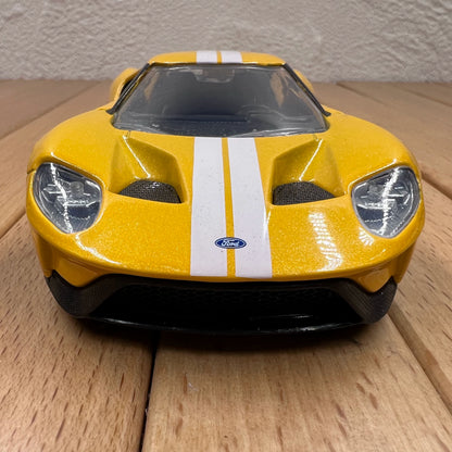 1/32 Scale 2017 Ford GT Sports Car Diecast Model