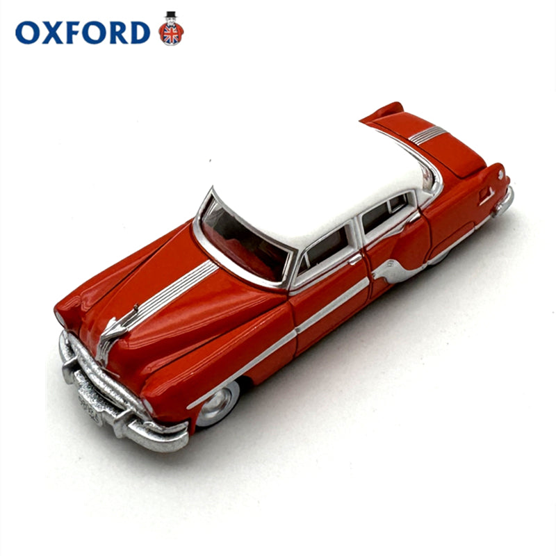 1/87 Scale 1954 Pontiac Chieftain Diecast Model Car