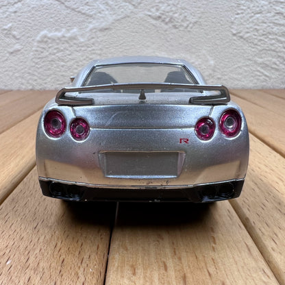 1/32 Scale 2009 Nissan GT-R Diecast Model Car