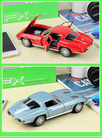 1/24 Scale 1963 Chevrolet Corvette Sting Ray Coupe Sports Car Diecast Model