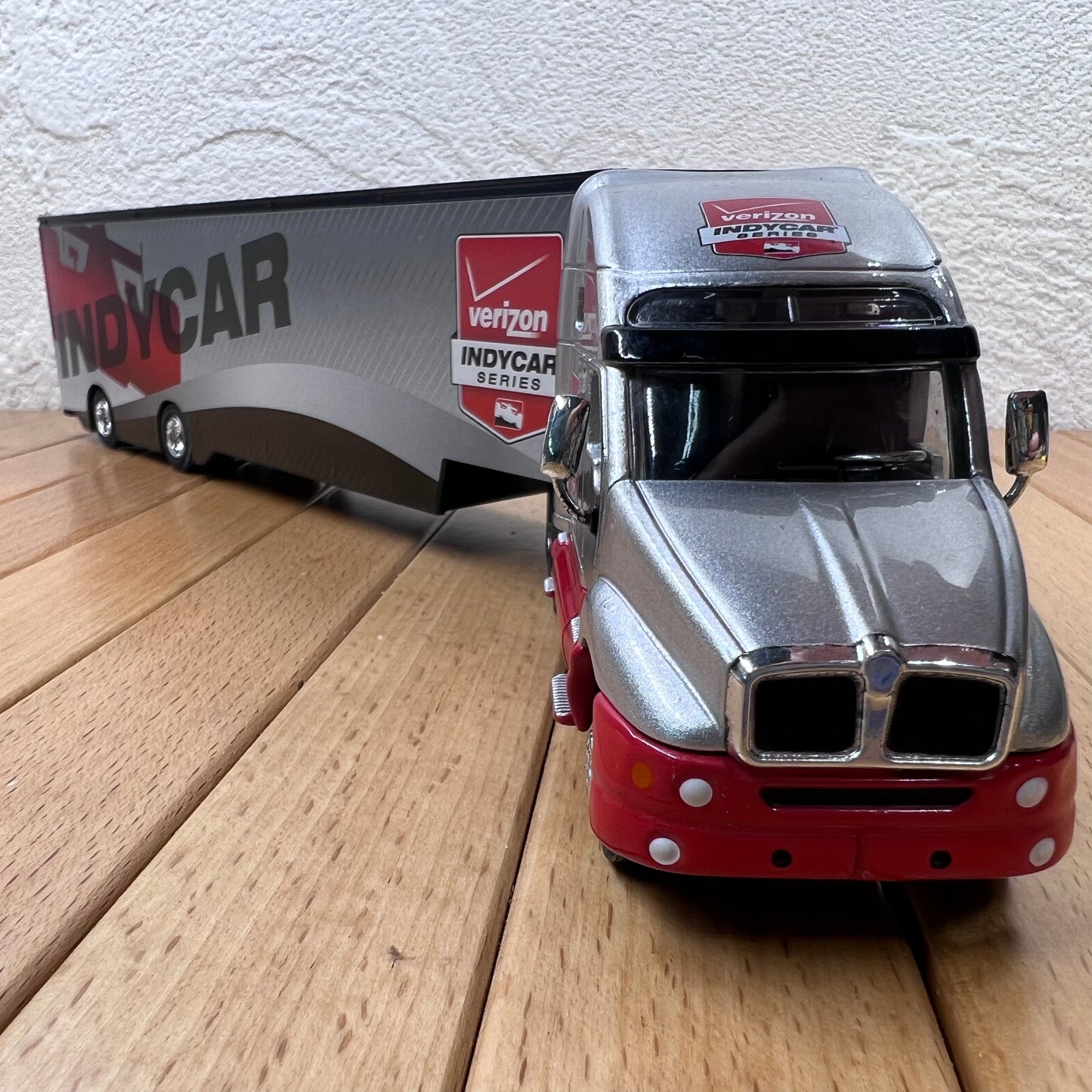 1/64 Scale IndyCar Transporter Diecast Model Truck