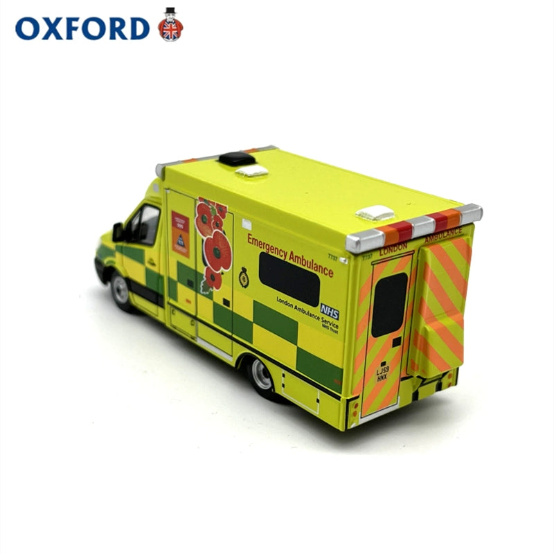 1/76 Scale Mercedes Ambulance London Ambulance Service Diecast Model