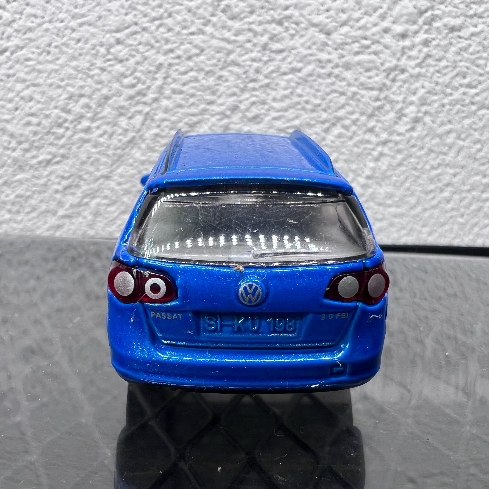 Hot wheels vw passat online