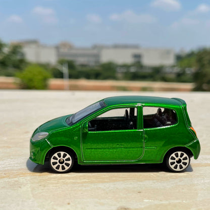 1/64 Scale Renault Twingo City Car Diecast Model