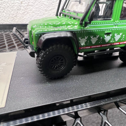 1/64 Scale Land Rover Defender 110 Diecast Model Car